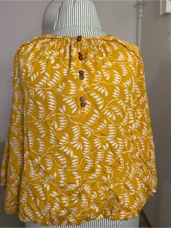 Anthropologie Dresses & Skirts - Maeve Anthropologie Mustard Yellow Floral Button Blouse Small